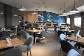 Home Inn Neo Qingdao Taidong Pedestrian Street Taidong Metro Station - Image 4