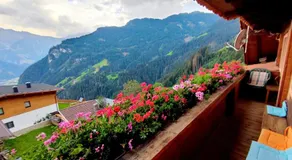 Group Holiday Home in Hippach with dreamy views - Image 2