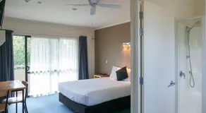 Stadium Motel - Image 2