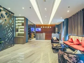 Nice Hotel - Image 3