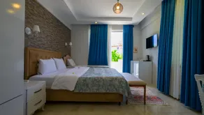 The Cotton House - Image 2