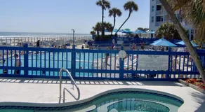Islander Beach Resort - New Smyrna Beach - Image 2