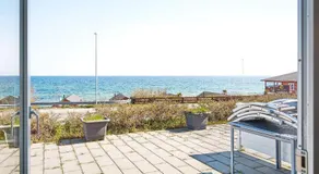 4 person holiday home in Allinge-By Traum - Image 4