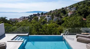 Carmen Residence Apartments - Image 2