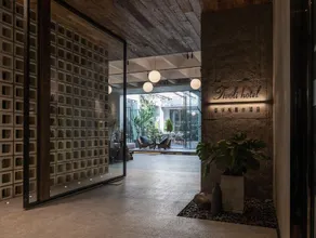 Tiwoli Terrace Hotel (University City Exhibition Center) - Image 3