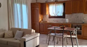 Val's place - Image 2