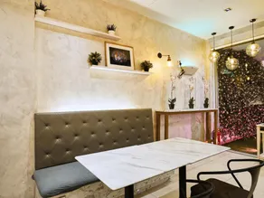 Eco Roomy Hotel - Image 4