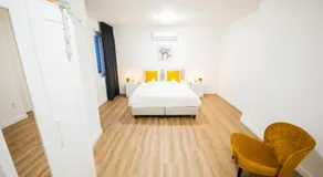 Great 95m2 Two-Bedroom Apartment - WE39 - Image 2