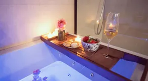 Domaine du lion rouge Piscine et Spa - Image 2