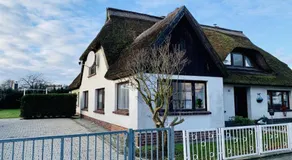 Kapitäns Hus 2 mit Infrarotsauna und großem Garten 700m zum Strand - Image 2