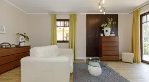 Charmant appartement entièrement équipé avec sauna, terrasse et jardin | Vue mer | Plage à proximité - Image 2
