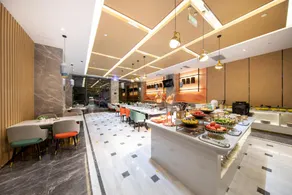 Atour Hotel Lhasa City Government - Image 4