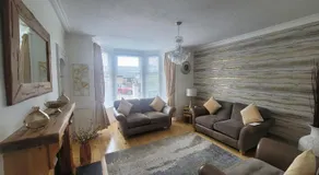 Beautiful spacious home in historical Scone, near Perth - Image 3