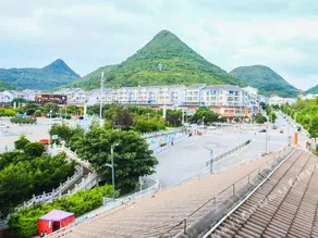 Huangguoshu Tingshiguanlan Heyuan Homestay - Image 3