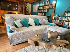 Guesthouse Villa India - Bibliothek - Image 2