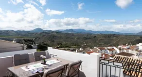 Olive Tree Guest House - Image 5
