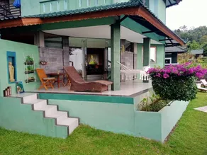 Escape to a tranquil hideaway near 7 waterfalls - Image 5
