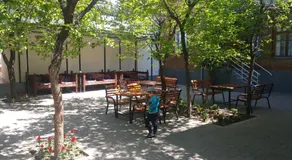 Gulnara Guesthouse - Hostel - Image 3