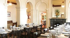 Largs Pier Hotel - Image 3