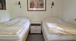 Strandnära hus med havsutsikt och stor tomt - Image 2