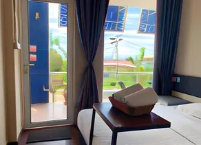 AE Semporna Guesthouse - Image 2