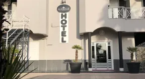 Hotel Glamour - Image 5