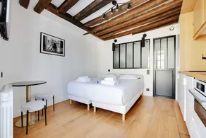 Quiet studio for 2 people - Le Marais - Image 3