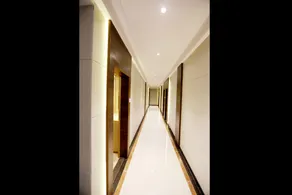 Hotel Sa Residency - Image 2