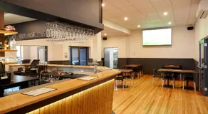 Sports Garden Hotel - Image 2