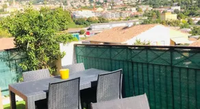 Les Jardins des Senteurs - Appartement privé avec piscine et parking - Image 4