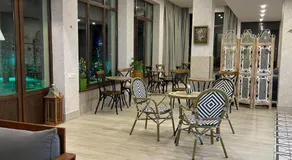Hotel Legiandro Surami - Image 5