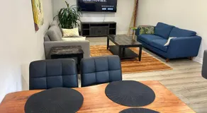 Luxury 2 Bedroom House - Image 2