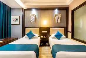 Guanfeng Holiday Hotel - Image 2