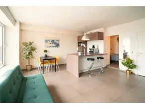 Deluxe 7-Guest Apartment in Antwerp - Image 5