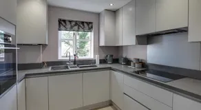 Entire home/flat perfect for contractors - Image 2