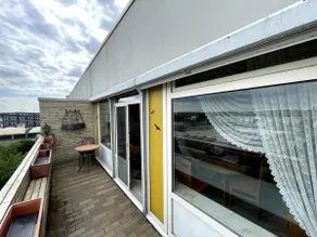 Zentrales Apartment für bis zu 6 Personen mit Balkon, Parkplatz, Waschmaschine & direkten Einkaufsmöglichkeiten - Image 3