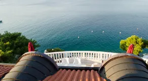 Beautiful Villa 6 Metres From Sea - Image 2