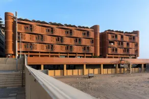 Khalifa A Home Stay Suite Room - Image 4