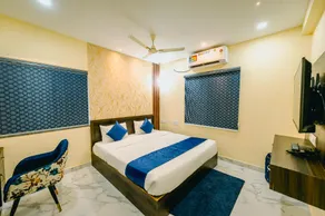 Livotel Premium Hotel - Image 2