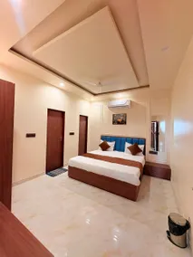 Hotel Shree Shyam and Restuarant - Image 5