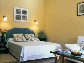Hotel Cortijo Las Piletas - Image 2