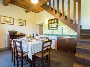 Scenic Stay near Florence - Image 2