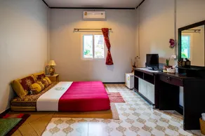 Nisarine Homestay @ Koh Klang - Image 2