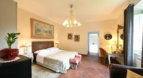 Villa Lucchesi - Image 2