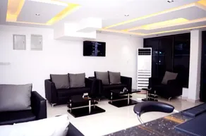 Ziroc Residence - Image 3