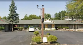 Holiday Motel - Image 3