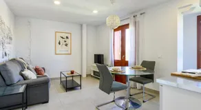 Vegueta Rooftop Suites by Airnest - Image 2