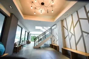 B Boutique Hotel - Image 5