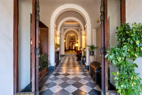 Royal Victoria Hotel - Image 2