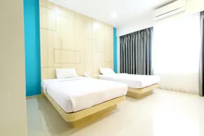 Hotel Dewanti - Image 2